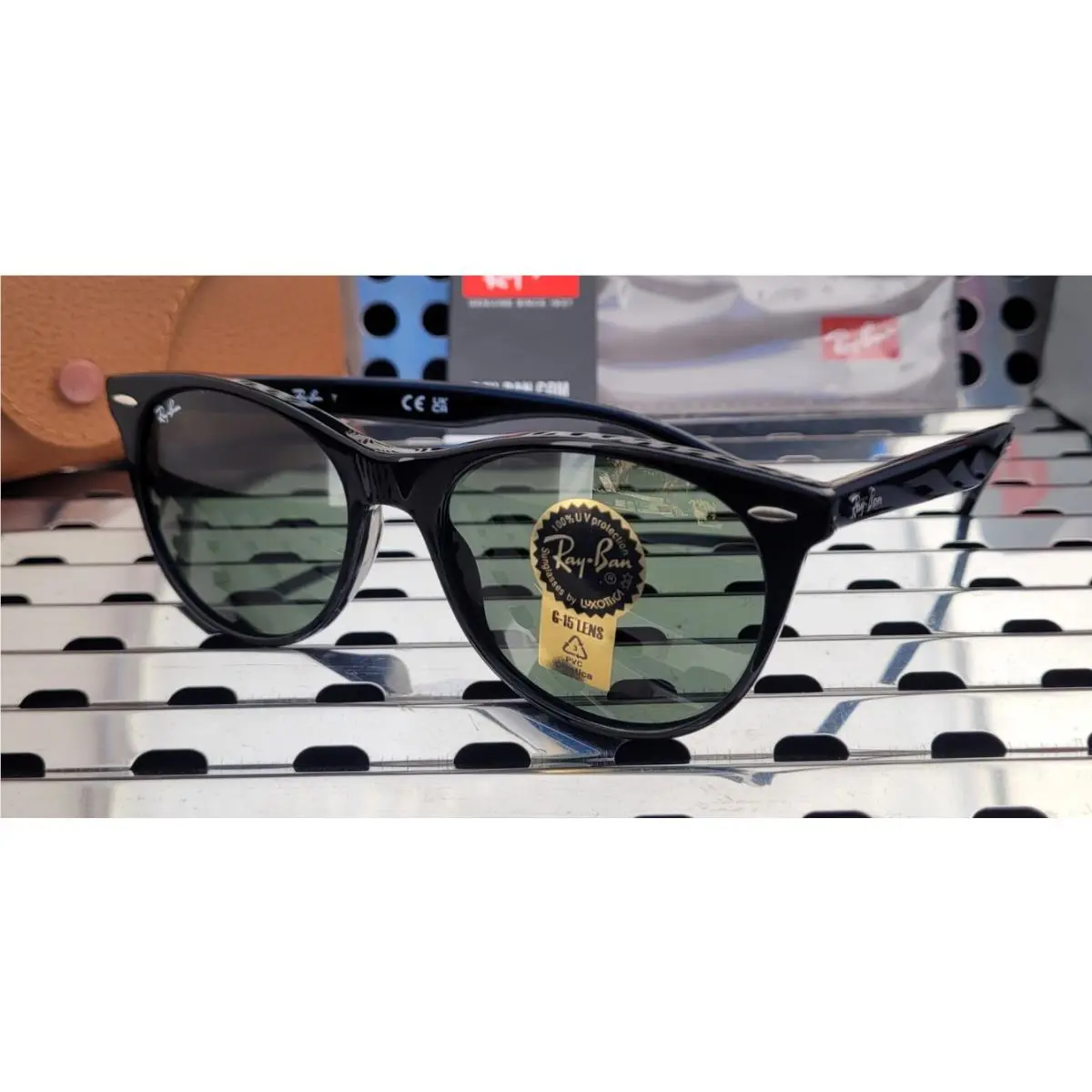 Ray Ban Wayfarer II RB2185 901/31 Sunglasses Black w/55mm G15 Dark Green