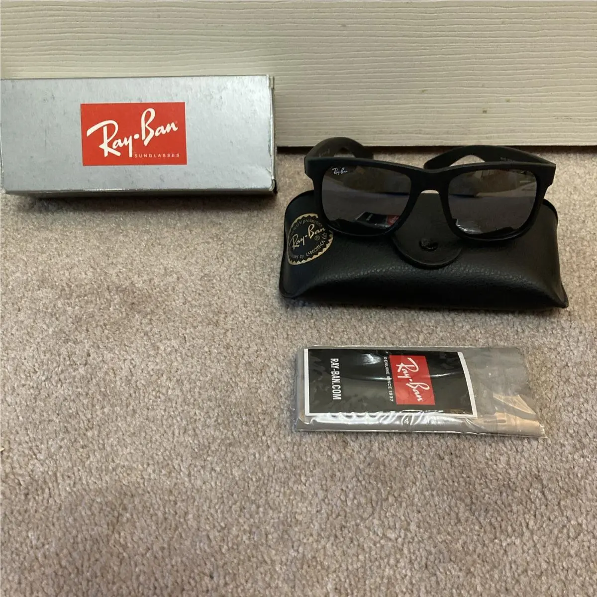 Ray-ban RB4165 Justin Rectangular Sunglasses Rubber Black/grey Mirrored Silver