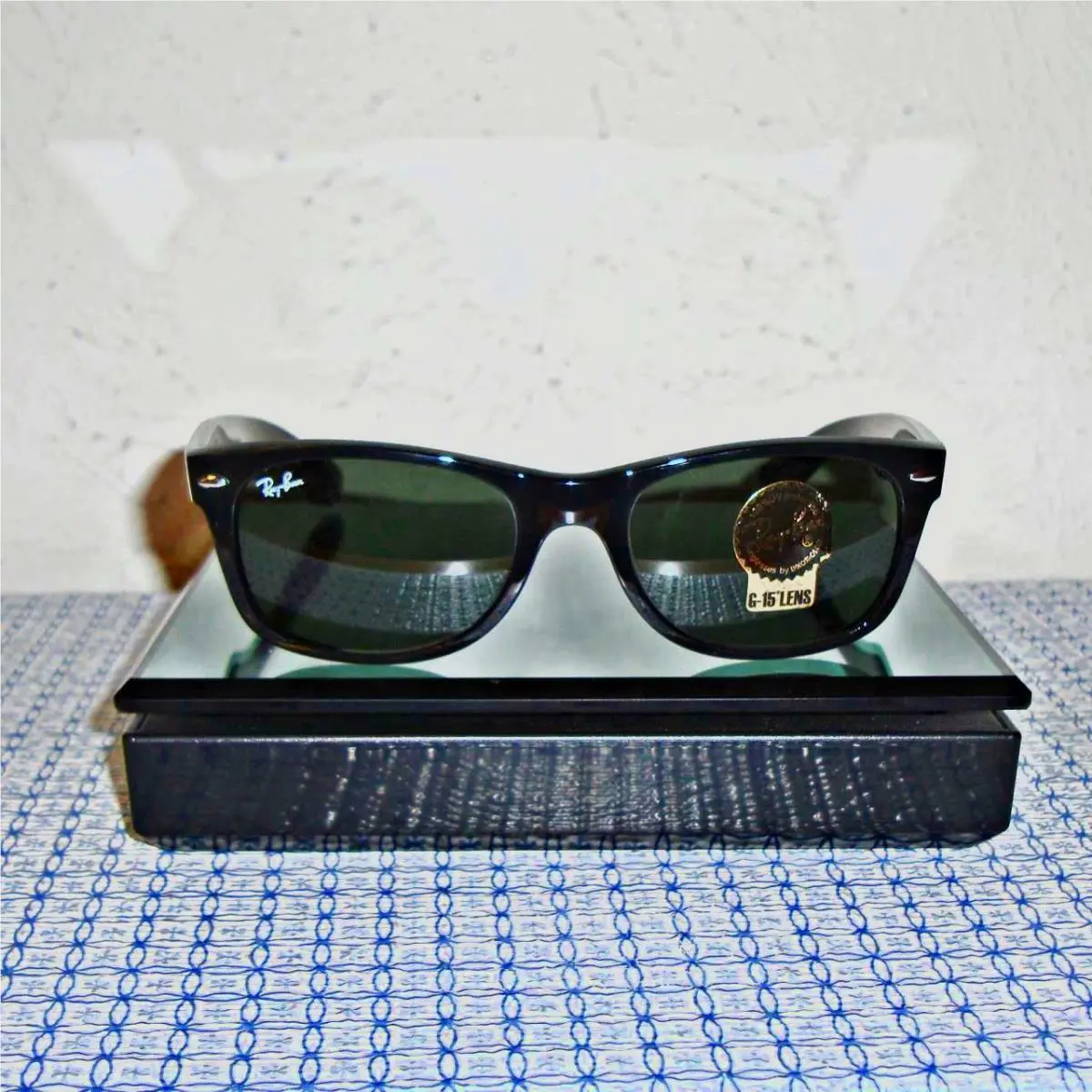 【new】ray-ban RB2132-901-52 Men`s Wayfarer Square Sunglasses - Black