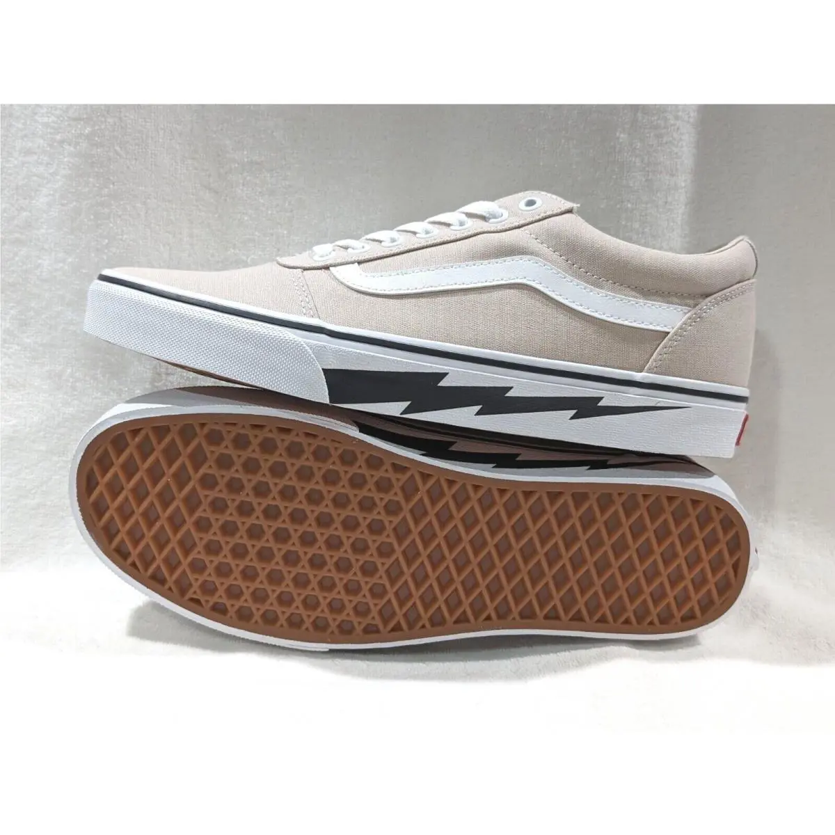 Vans shoes - VANS Ward - Ward - VN0A38DMTUP - Taupe 2