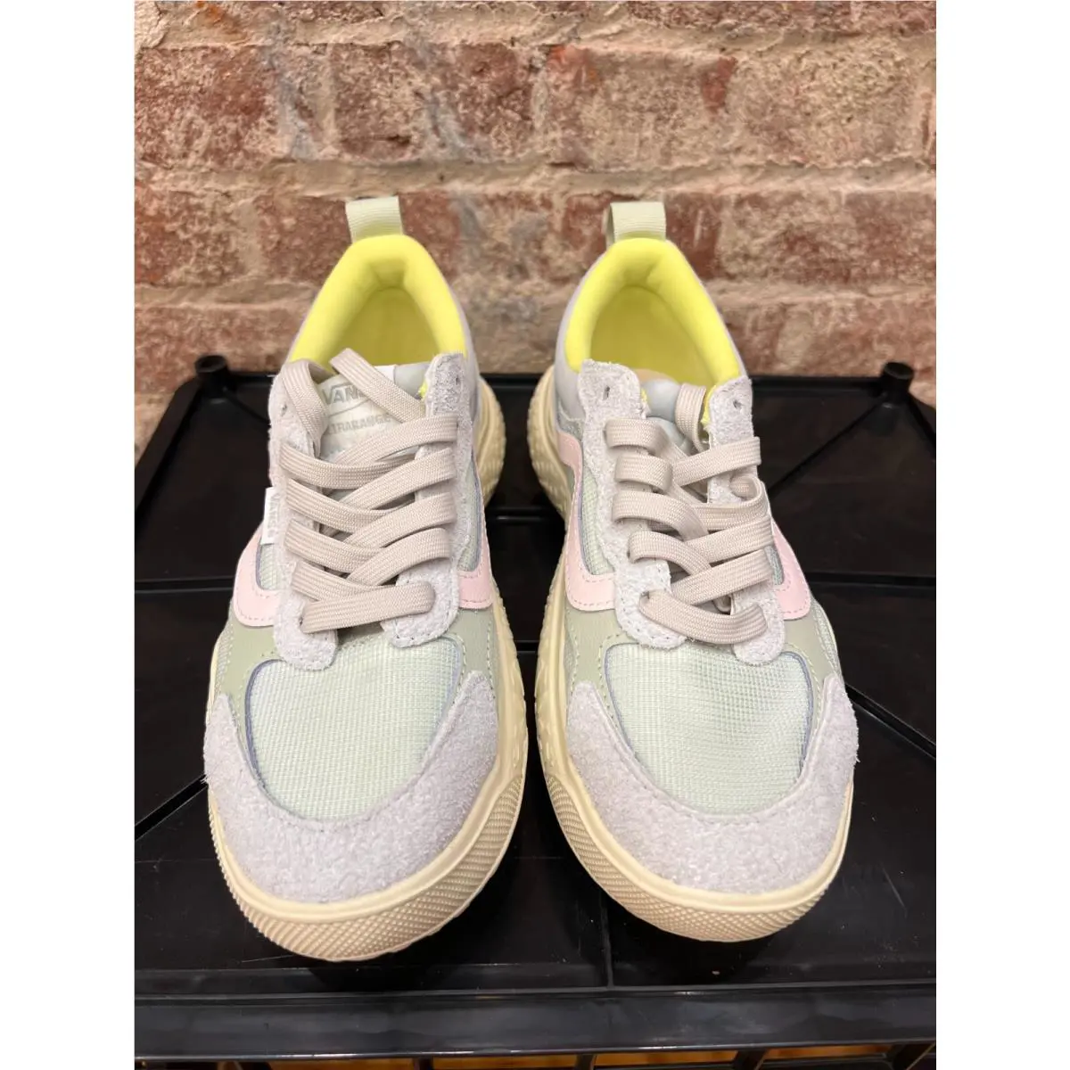 Vans shoes - VANS UltraRange - UltraRange - VN000BCEBIG - Yellow 0