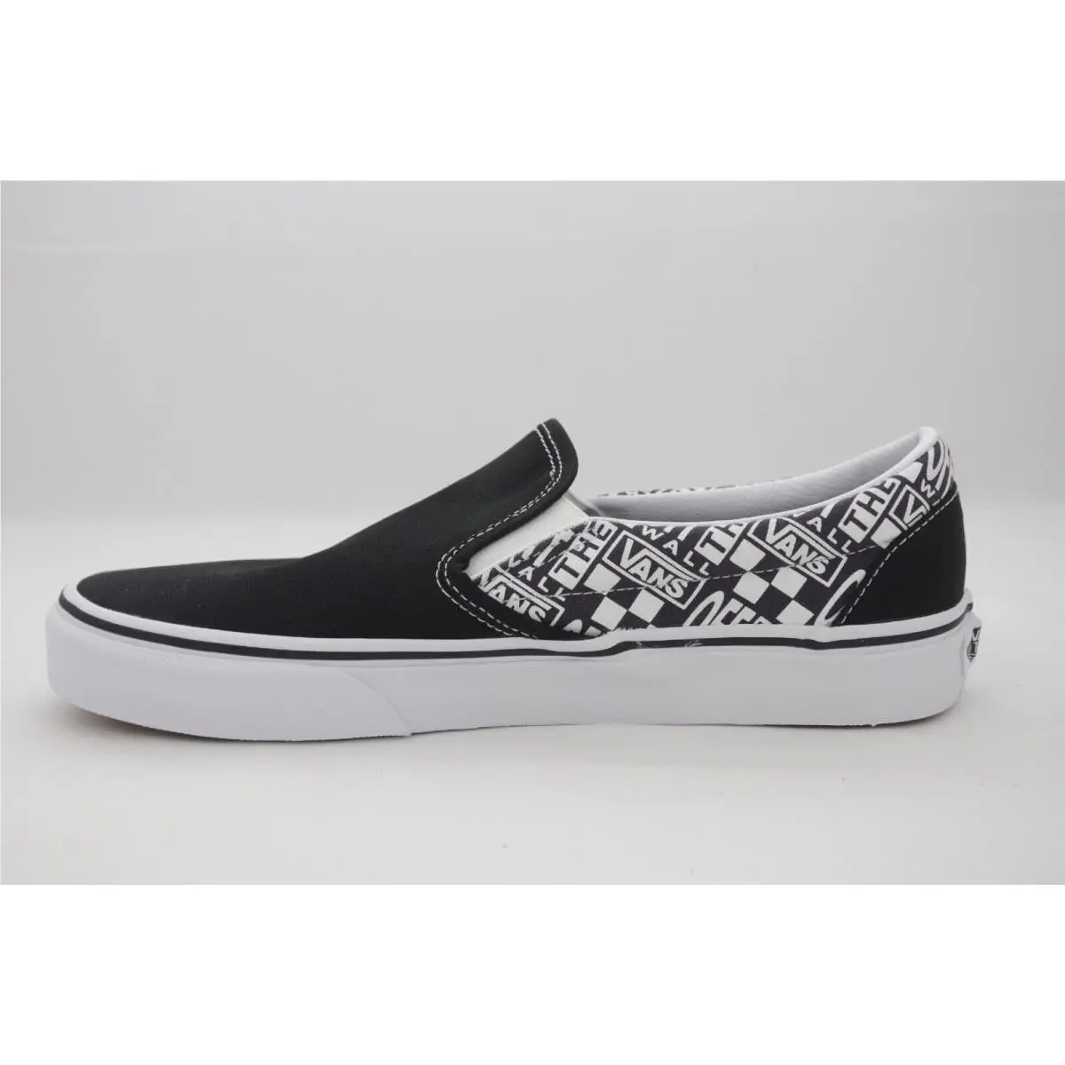 Vans shoes - VANS Classics - Classics - VN0A33TBWI - Black 0