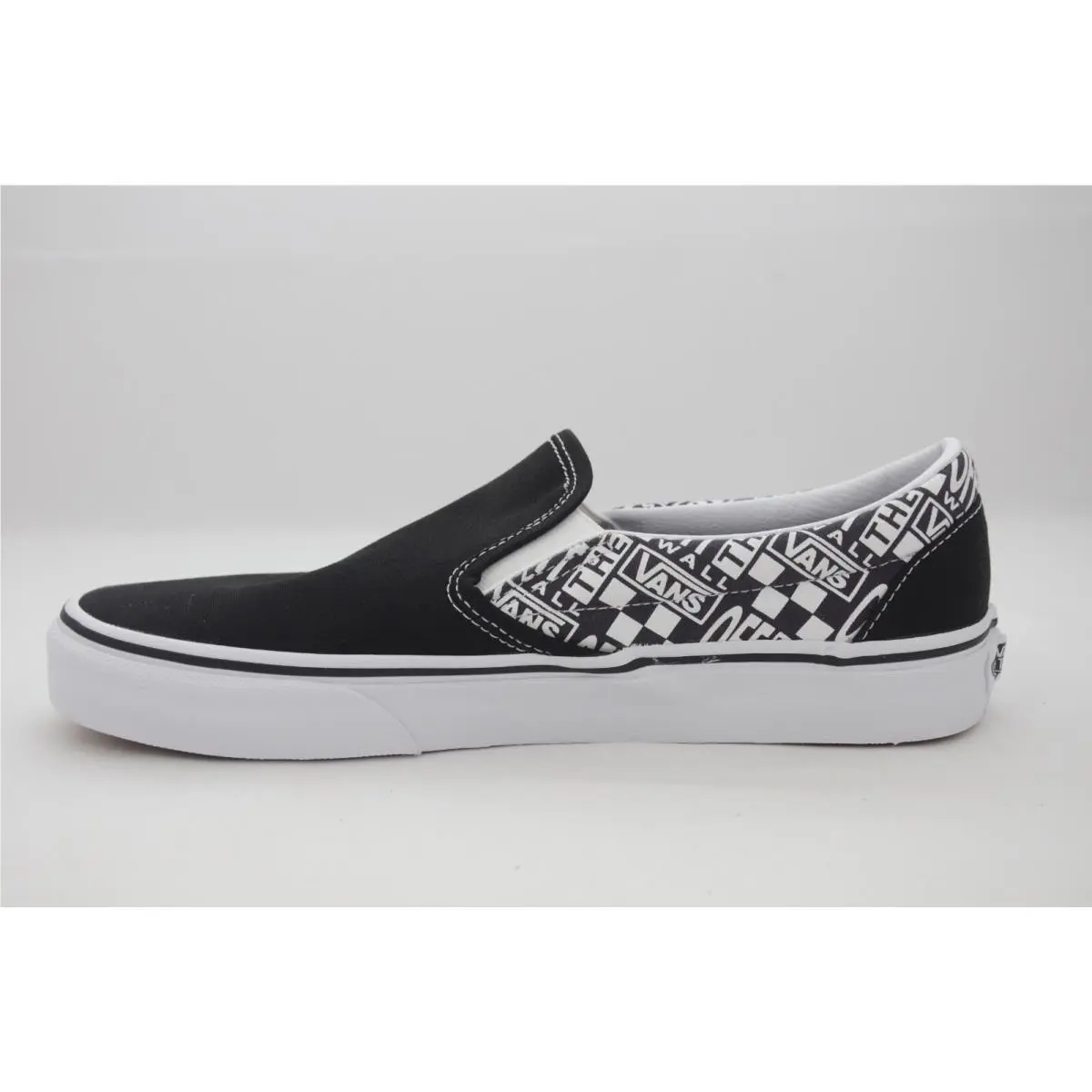 Vans shoes - VANS Classics - Classics - VN0A33TBWI - Black 9