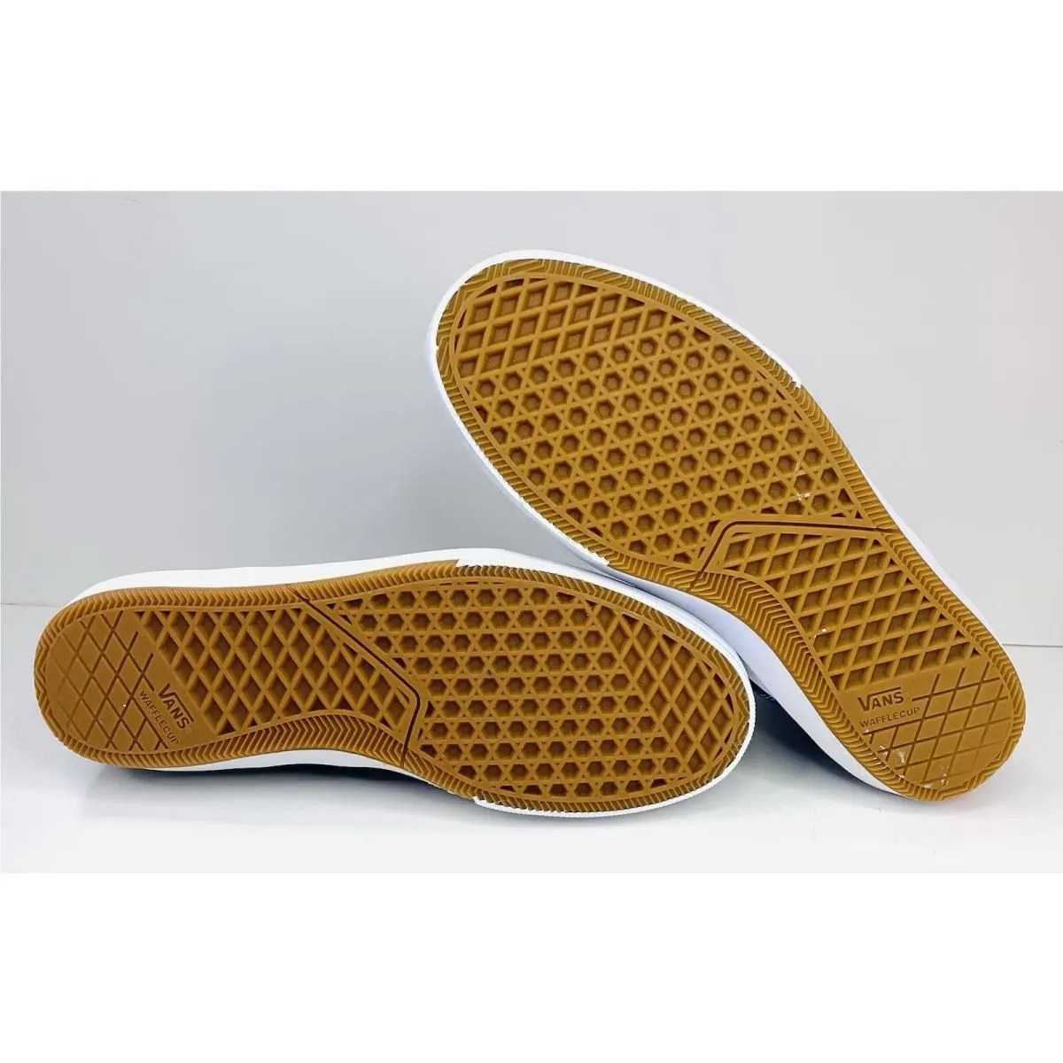 Vans shoes - VANS Crockett - Crockett - VN0007QVY6Z - White 4