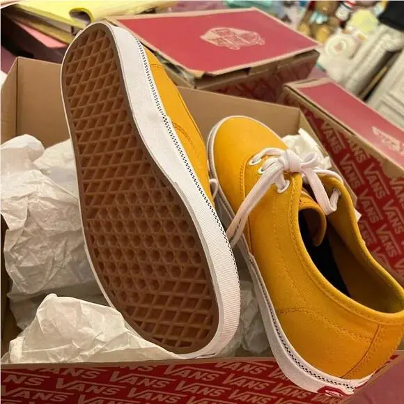 Vans shoes - VANS Doheny - Doheny - GOLDEN YELLOW 0