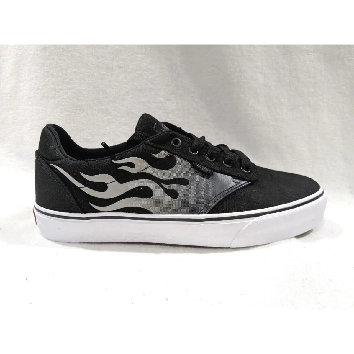 Vans shoes - VANS Atwood Deluxe - Atwood Deluxe - VN0AELYBA2 - Black/White 6
