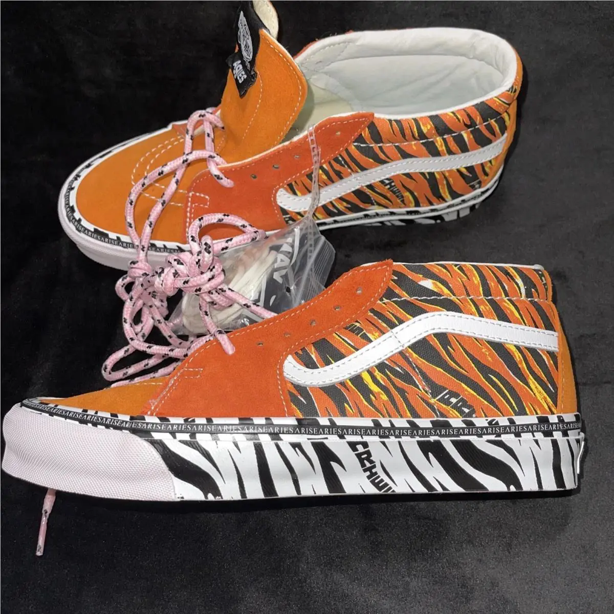 Vans shoes Vault - Orange 19