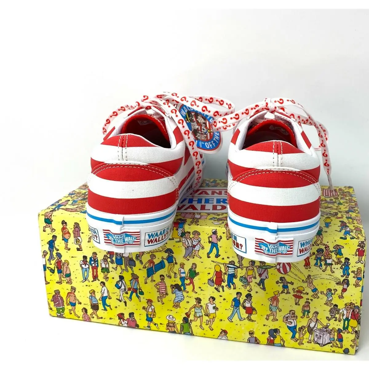 Vans shoes - Waldo Old Skool - Waldo Old Skool - VN0A3WKT3UV - Red 4