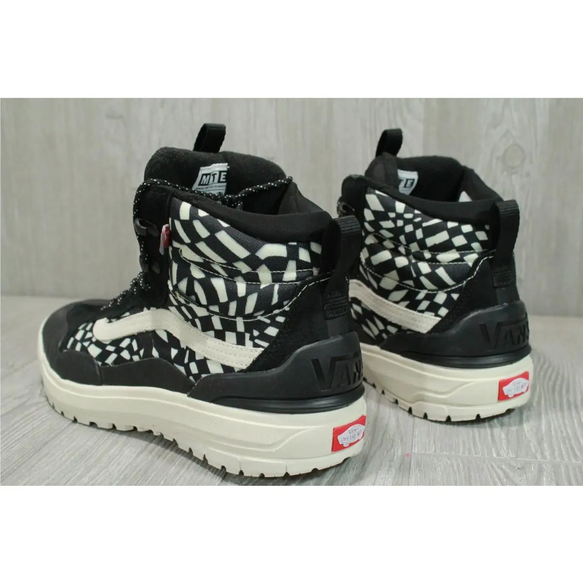 Vans shoes - Multicolor 9