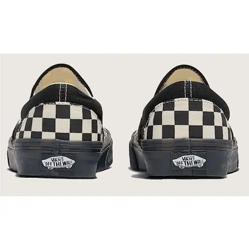 Vans shoes - VANS Classic Slip-On - Classic - BLACK/OFF WHITE 30