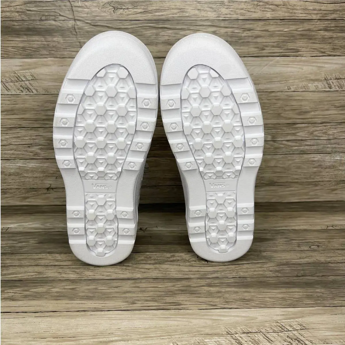 Vans shoes - Sentry Hi WC - Sentry - VN0ASKR3A621 - Silver 8