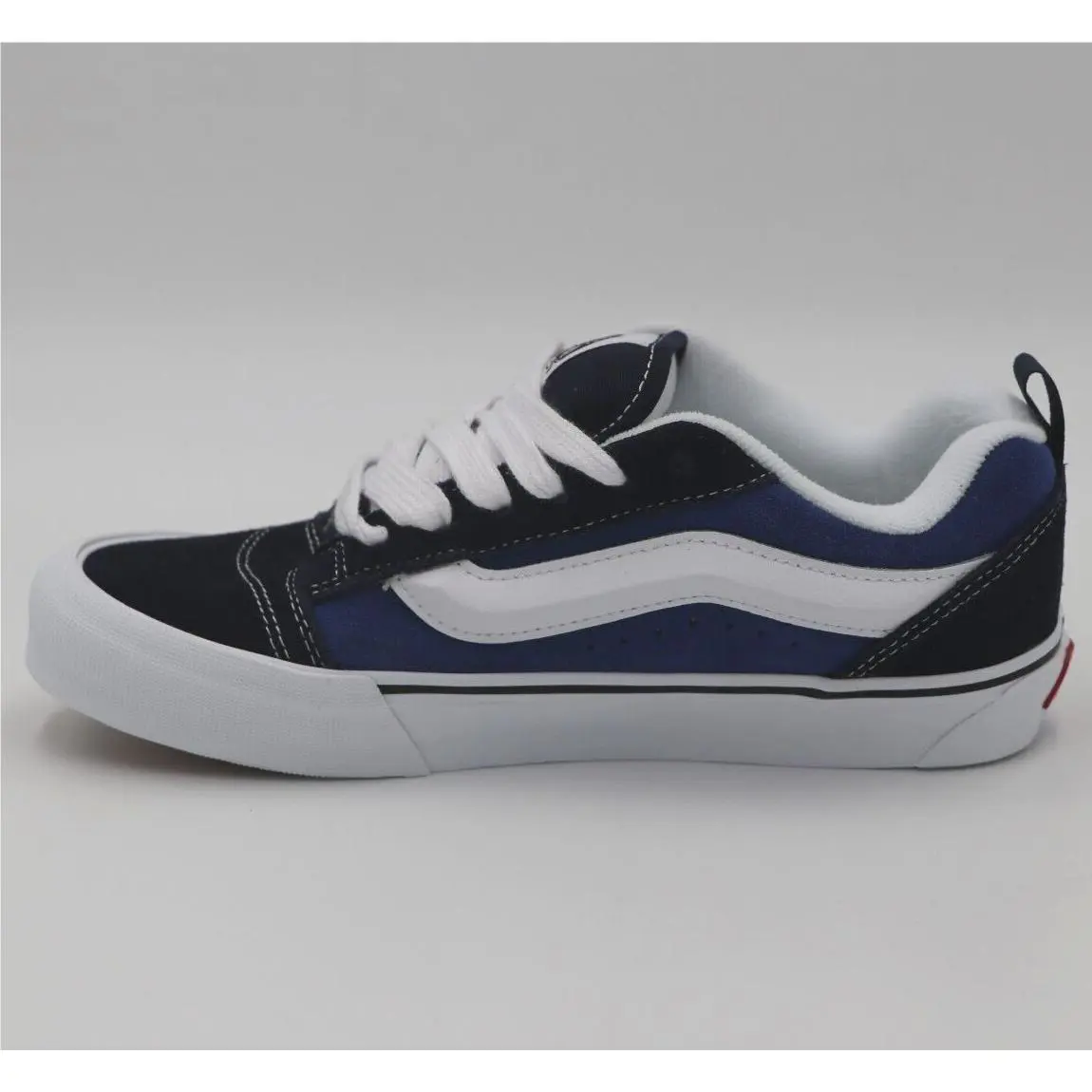 Vans shoes - VANS Knu Skool - Knu Skool - BLACK GUM 28