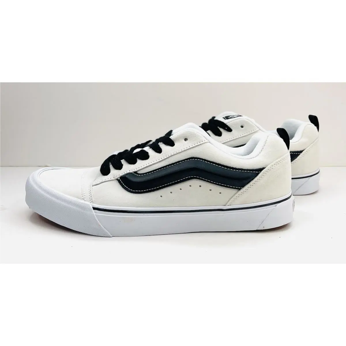 Vans shoes - VANS Knu Skool - Knu Skool - VN0009QCYB2 - White 7