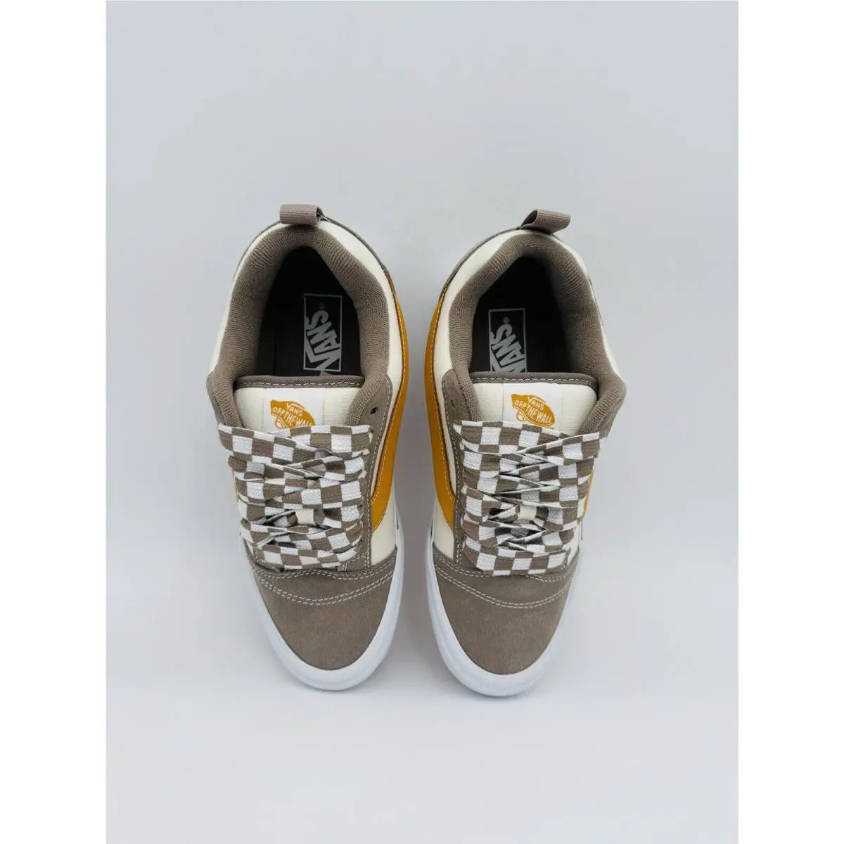 Vans shoes - VANS Knu Skool - Knu Skool - VN0009QC0BP - White 4