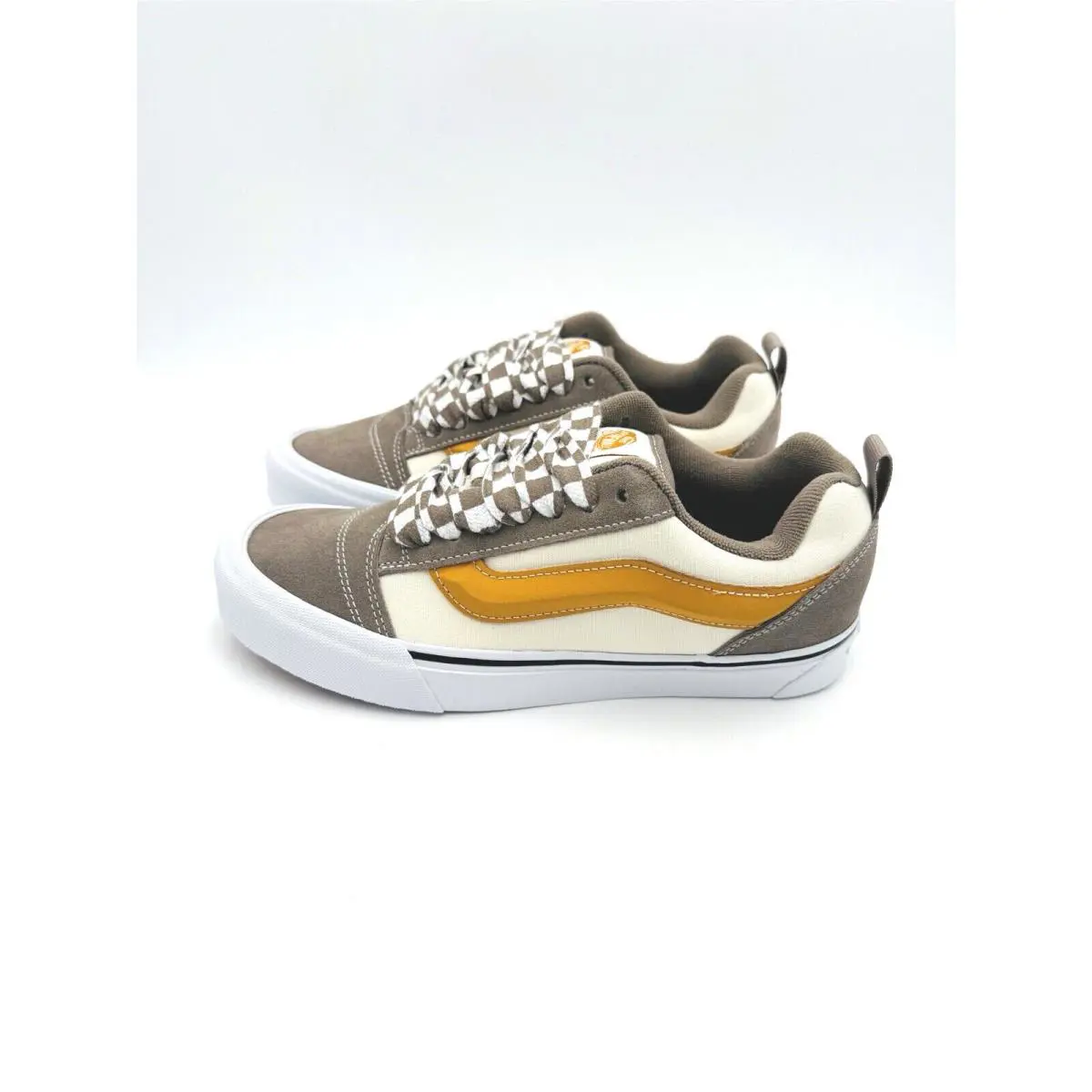 Vans shoes - VANS Knu Skool - Knu Skool - VN0009QC0BP - White 10