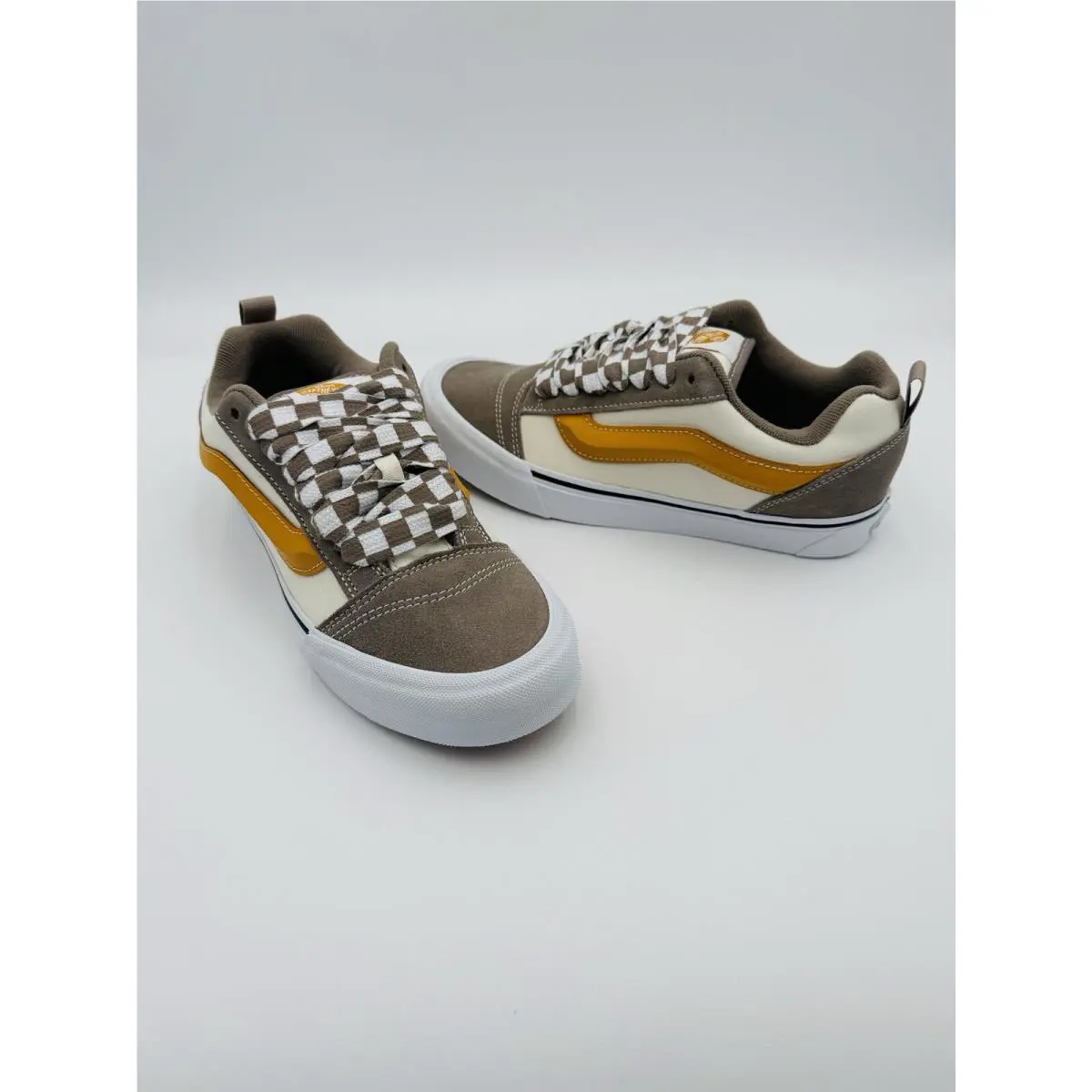 Vans shoes - VANS Knu Skool - Knu Skool - VN0009QC0BP - White 12