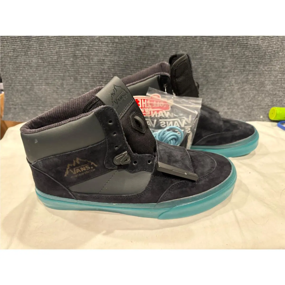 Vans shoes - VANS Mountain Edition - Mountain Edition - Black 1