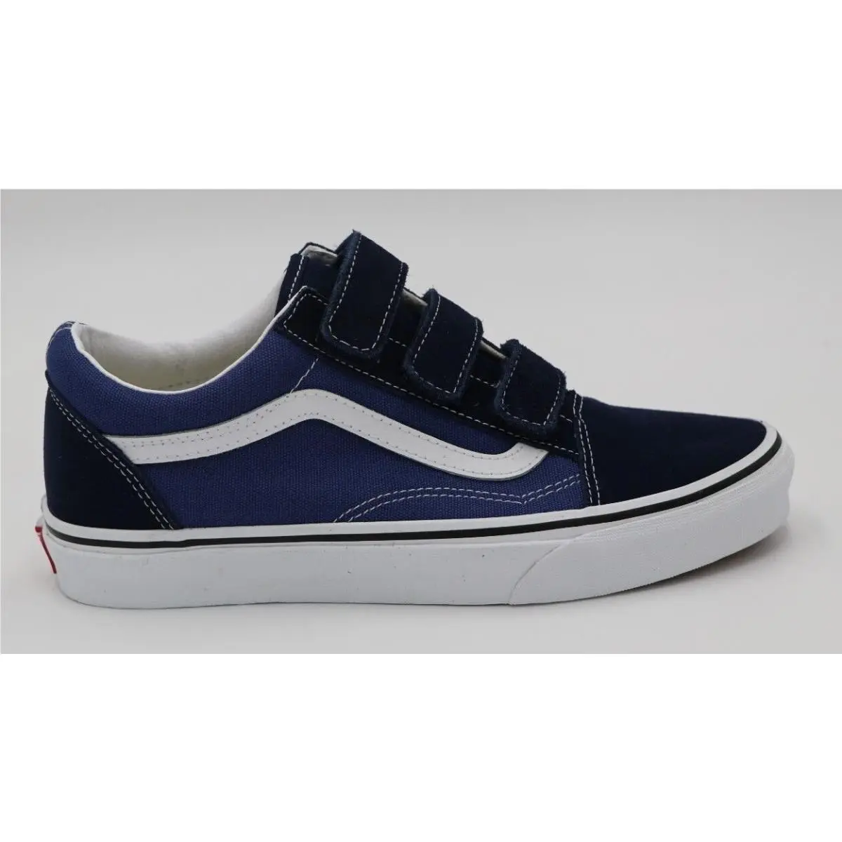 Vans Men`s Sizes Suede Old Skool V Skate Shoe Black/true White