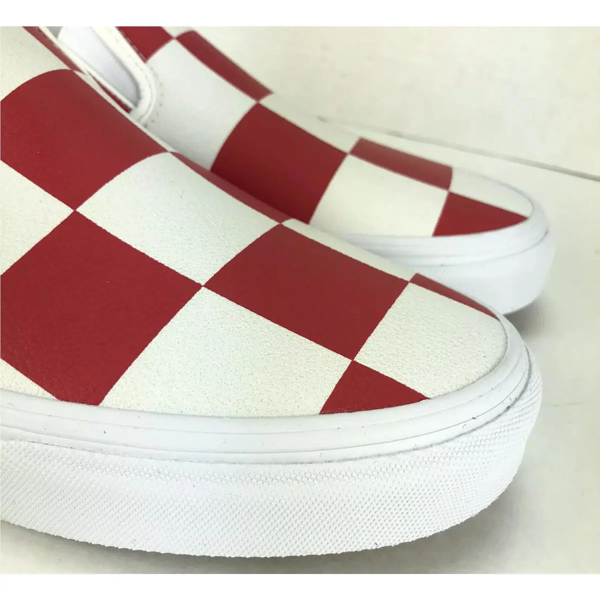 Vans shoes - VANS Classics - Classics - VN0A4BV3TBV - Red, Manufacturer: True White, Racing Red 10