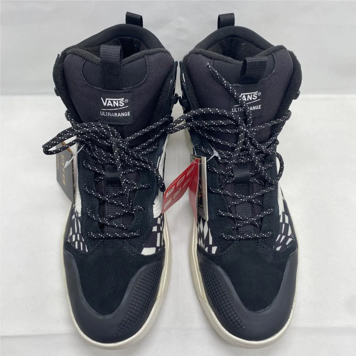 Vans shoes - VANS UltraRange EXO High MTE - VN0A5KS66KZ - Black / White (UPC: 0195438557636) 2