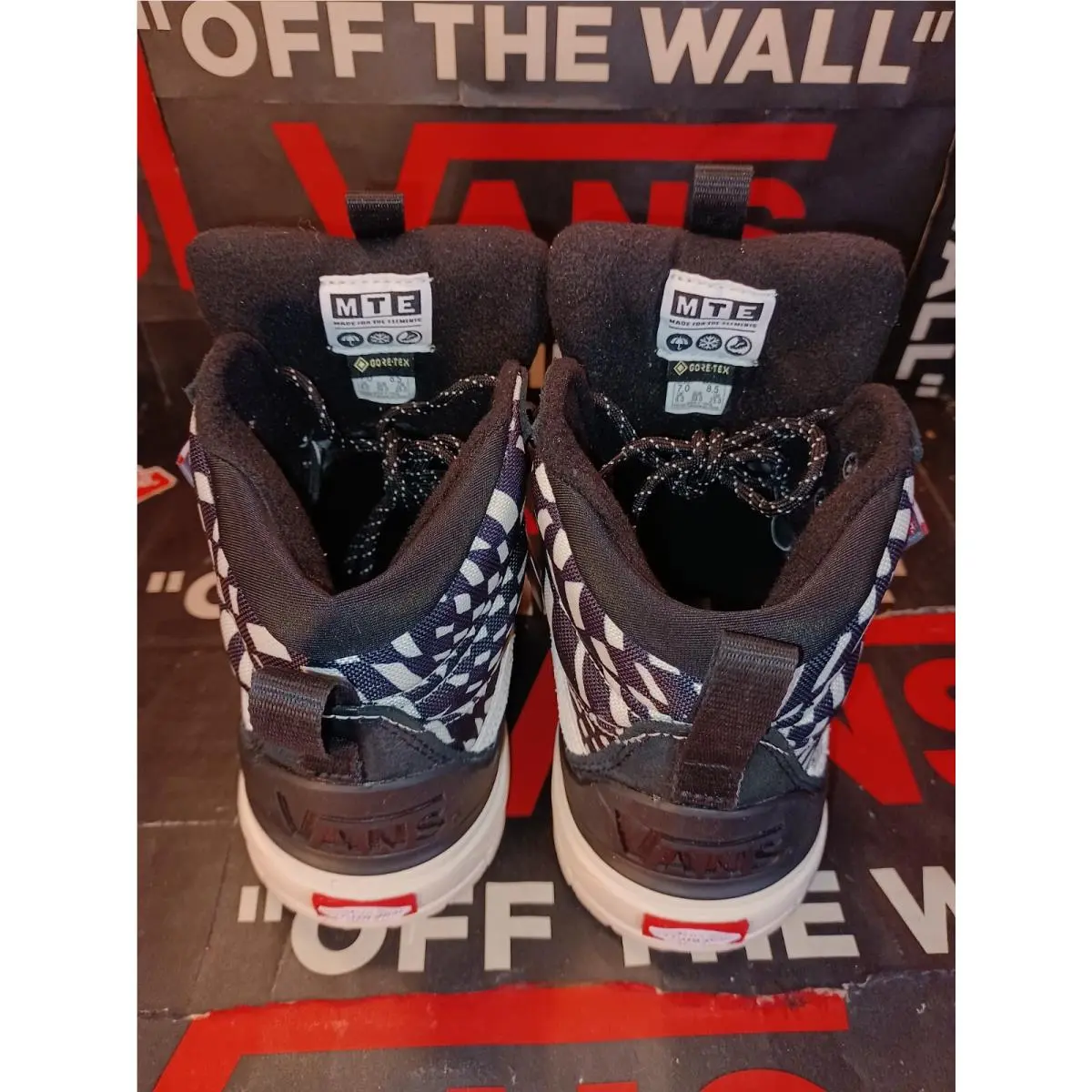 Vans shoes - Vans Ultrarange Exo Mte-2 Warped Check - VN0A5KS66KZ - Black/White 0