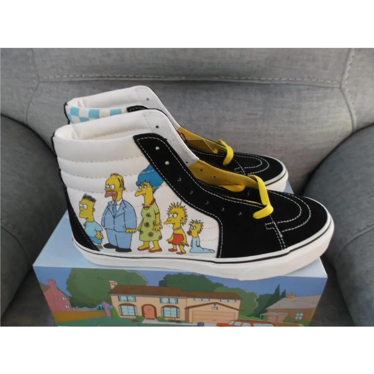 Vans Sk8-Hi x The Simpsons Family Portrait 1987-2020 Mens 9 Womens 10.5