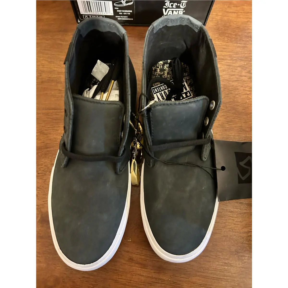 Vans shoes - Vans Chukka Decon S - Chukka Decon - VN-0VIMAN5 - Charcoal Black 1