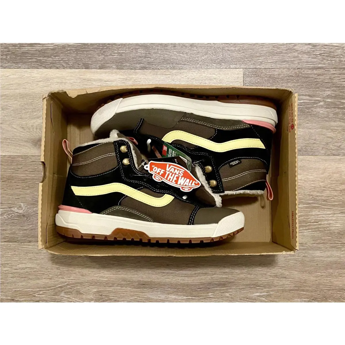 Vans shoes - VANS UltraRange - UltraRange - VN0A4UWJ2WG - Canteen-Marshmellow (UPC: 194902268191) 5