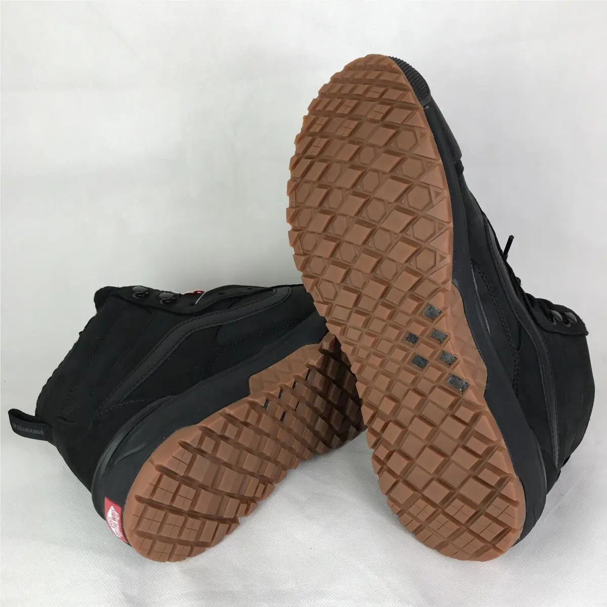 Vans shoes - Vans UltraRange - UltraRange - VN04UWJDW8 - Black / Black / Gum (UPC: 0194901733607) 3