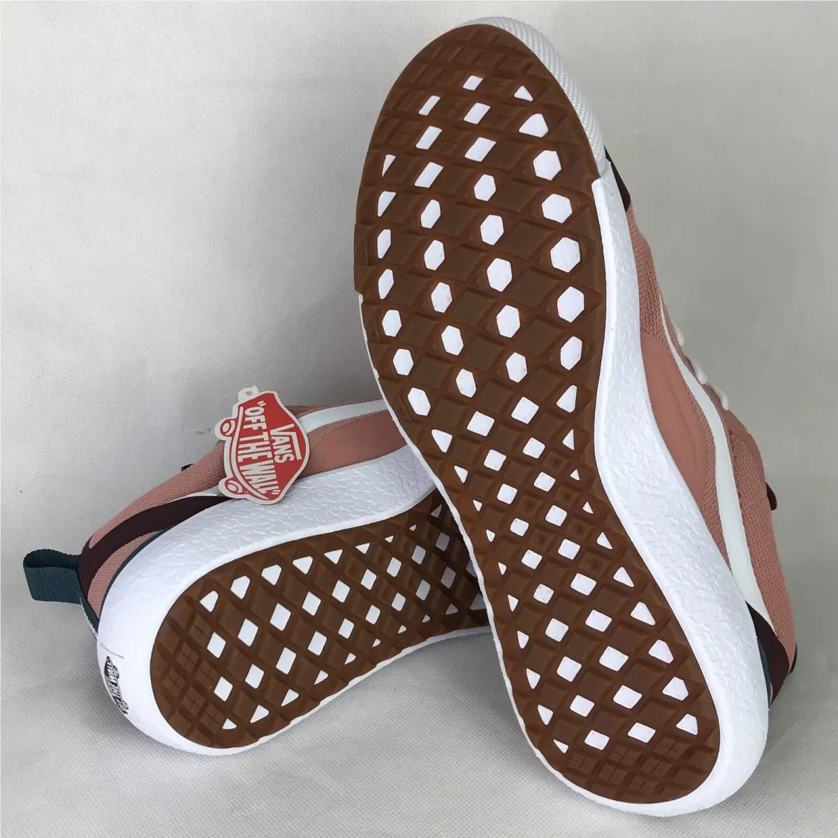 Vans shoes - VANS UltraRange Exo - UltraRange Exo - VN0A4U1K26S - Pop Rose Dawn / True White / Pink / Maroon (UPC: 0192827737778) 3