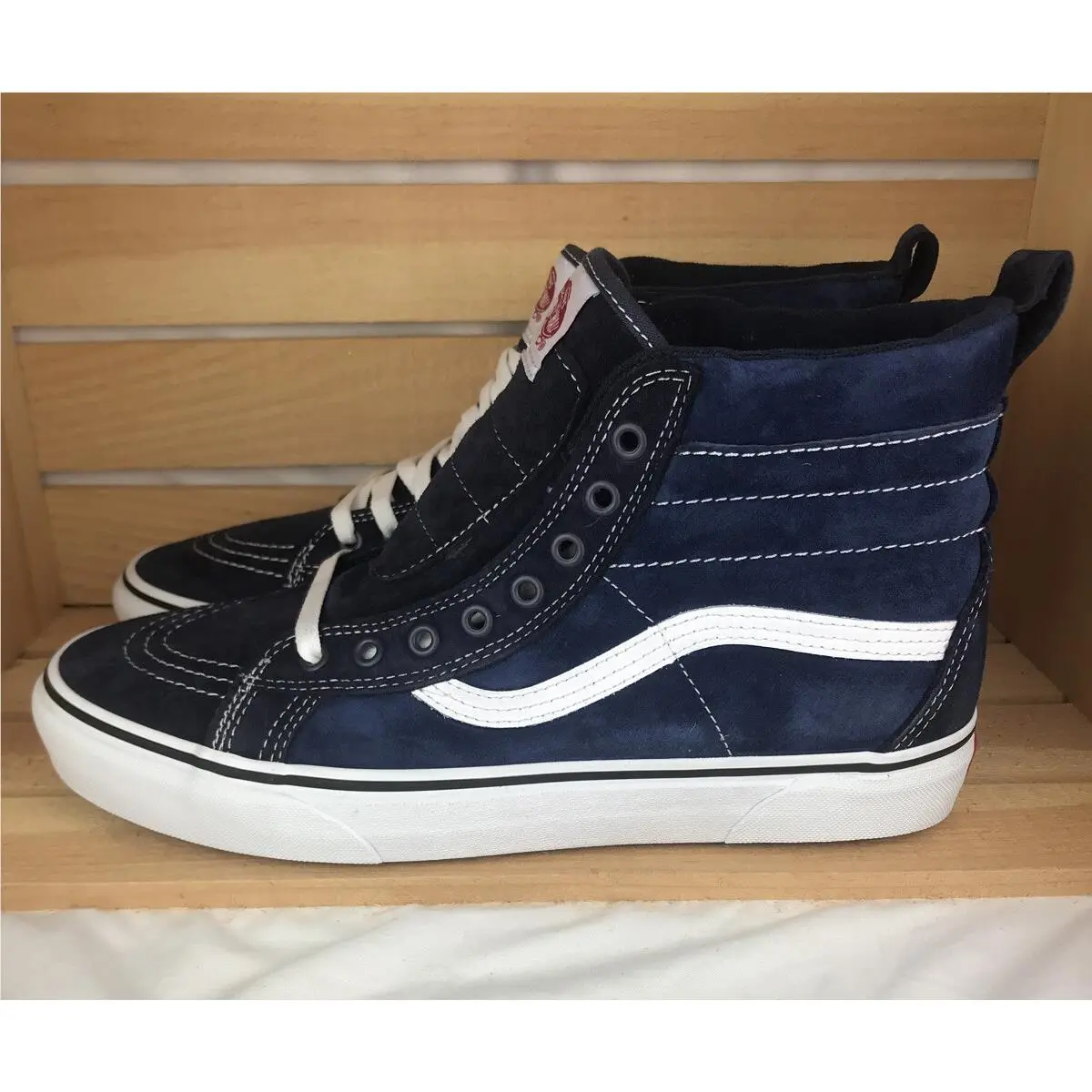 Vans shoes - VANS Sk8-Hi Mte - Mte - VN0A4BV7UQE1 - Navy Blue / True White, Manufacturer: Navy / True White (UPC: 0193395015091) 2