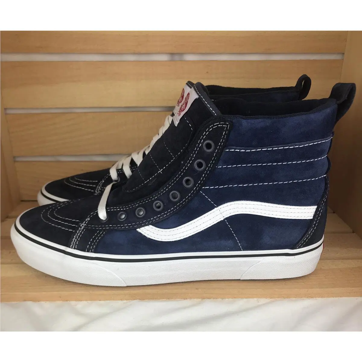 Vans shoes - VANS Sk8-Hi Mte - Mte - VN0A4BV7UQE1 - Navy Blue / True White, Manufacturer: Navy / True White (UPC: 0193395015664) 2