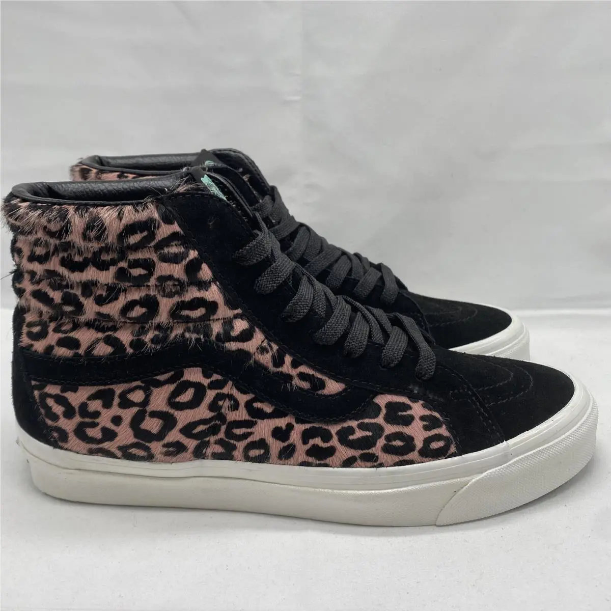 Vans shoes - Vans Sk8 Hi - VN0A38GF4UI - Black Pink White (UPC: 0194902654871) 0