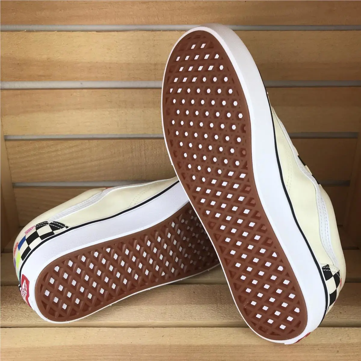 Vans shoes - VANS x MoMa - MoMa - VN0A3WMA1PJ - Black / White - Multicolor (UPC: 0192825759871) 2
