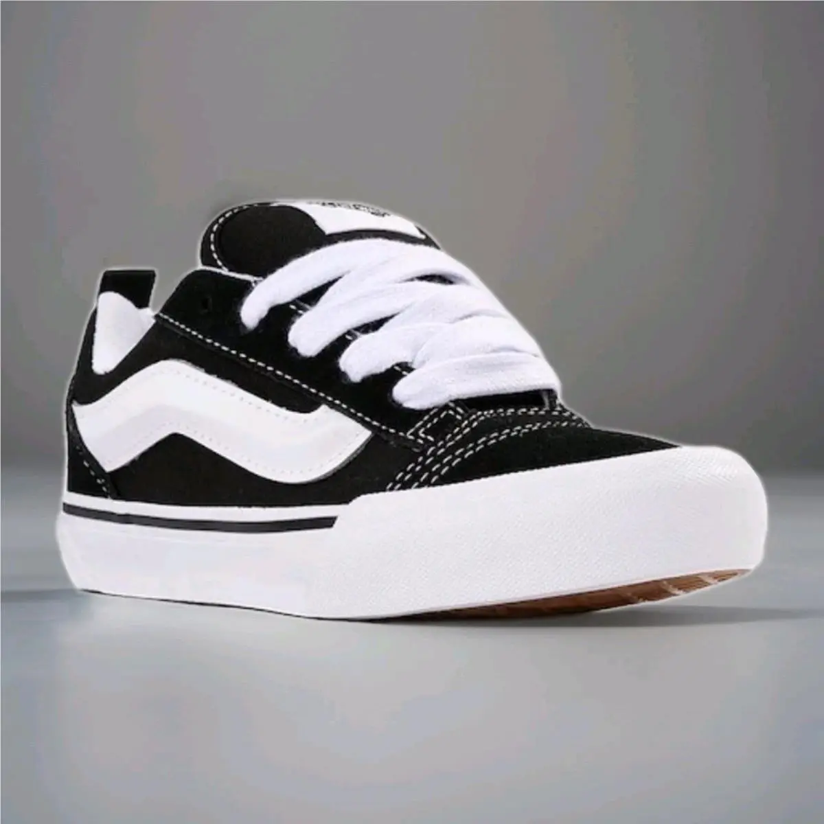 Vans shoes - VANS Knu Skool - Knu Skool - VN0009QC6BT - Black / True White 3