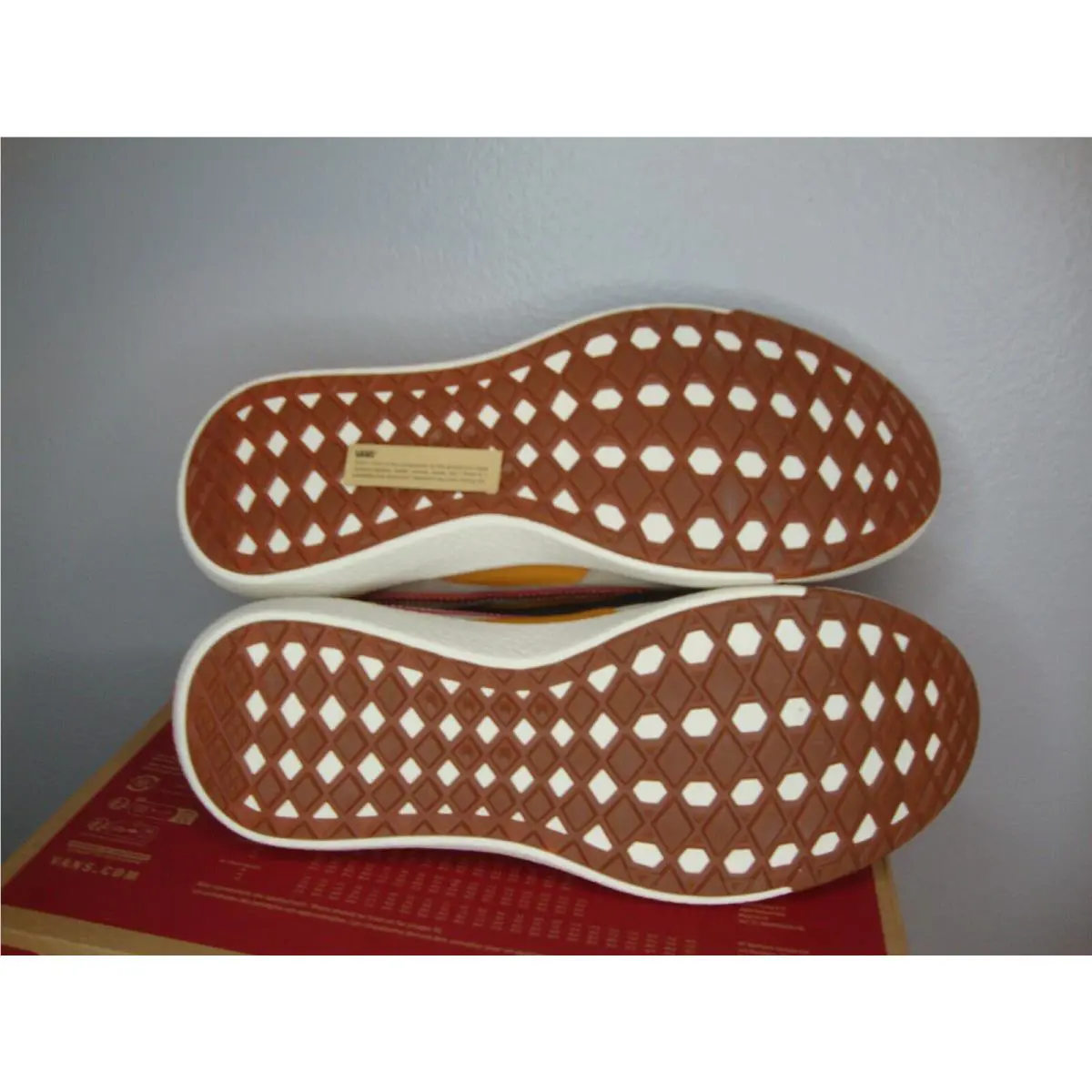 Vans shoes - VANS UltraRange Exo - UltraRange Exo - VN0A4UWMHNY - Orange (UPC: 196571305726) 6