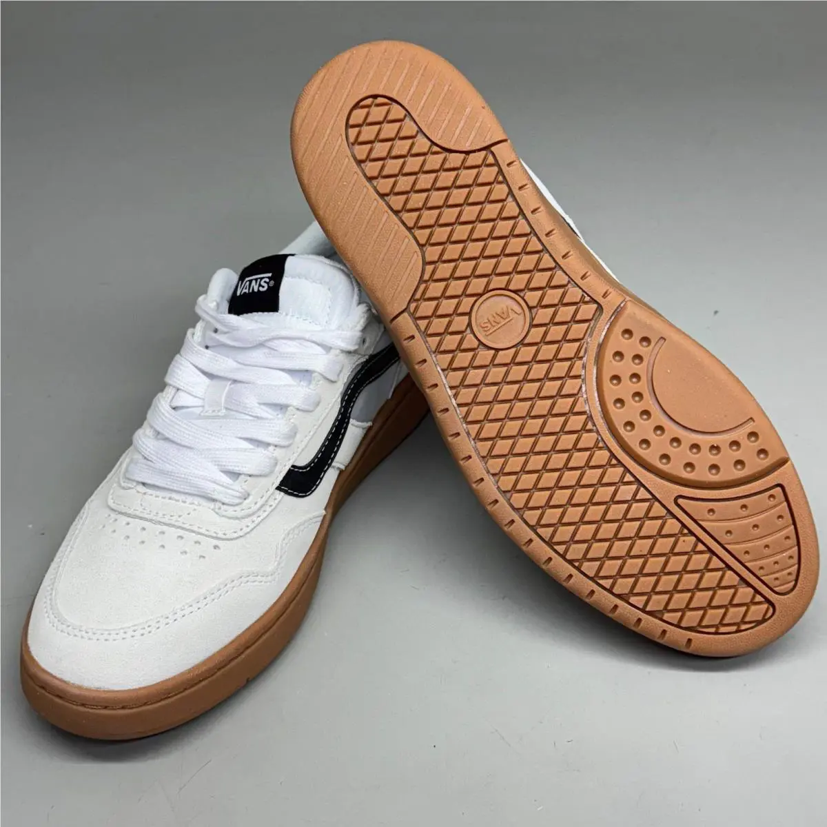 Vans shoes - VN000D6S9DH - VN000D6S9DH - White/Gum (UPC: 197643210931) 3
