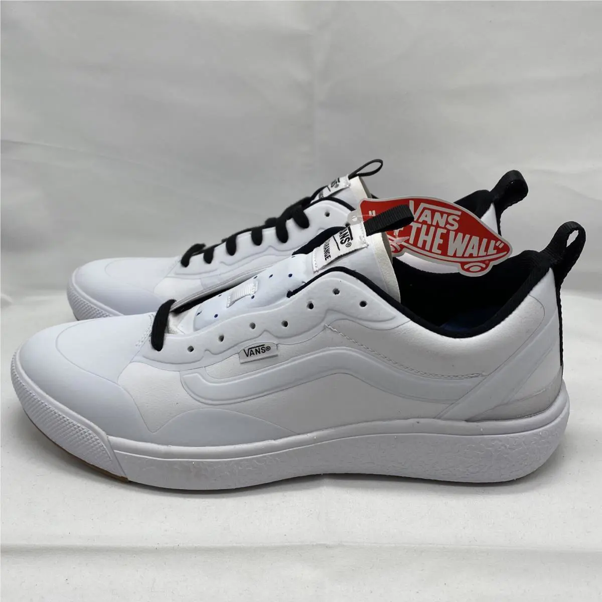 Vans shoes - VANS Ultrarange Exo - Ultrarange Exo - VN0A4U1KA21 - True White / Black (UPC: 0195440362129) 1