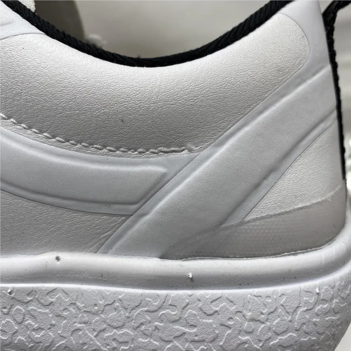 Vans shoes - VANS Ultrarange Exo - Ultrarange Exo - VN0A4U1KA21 - True White / Black (UPC: 0195440362129) 8