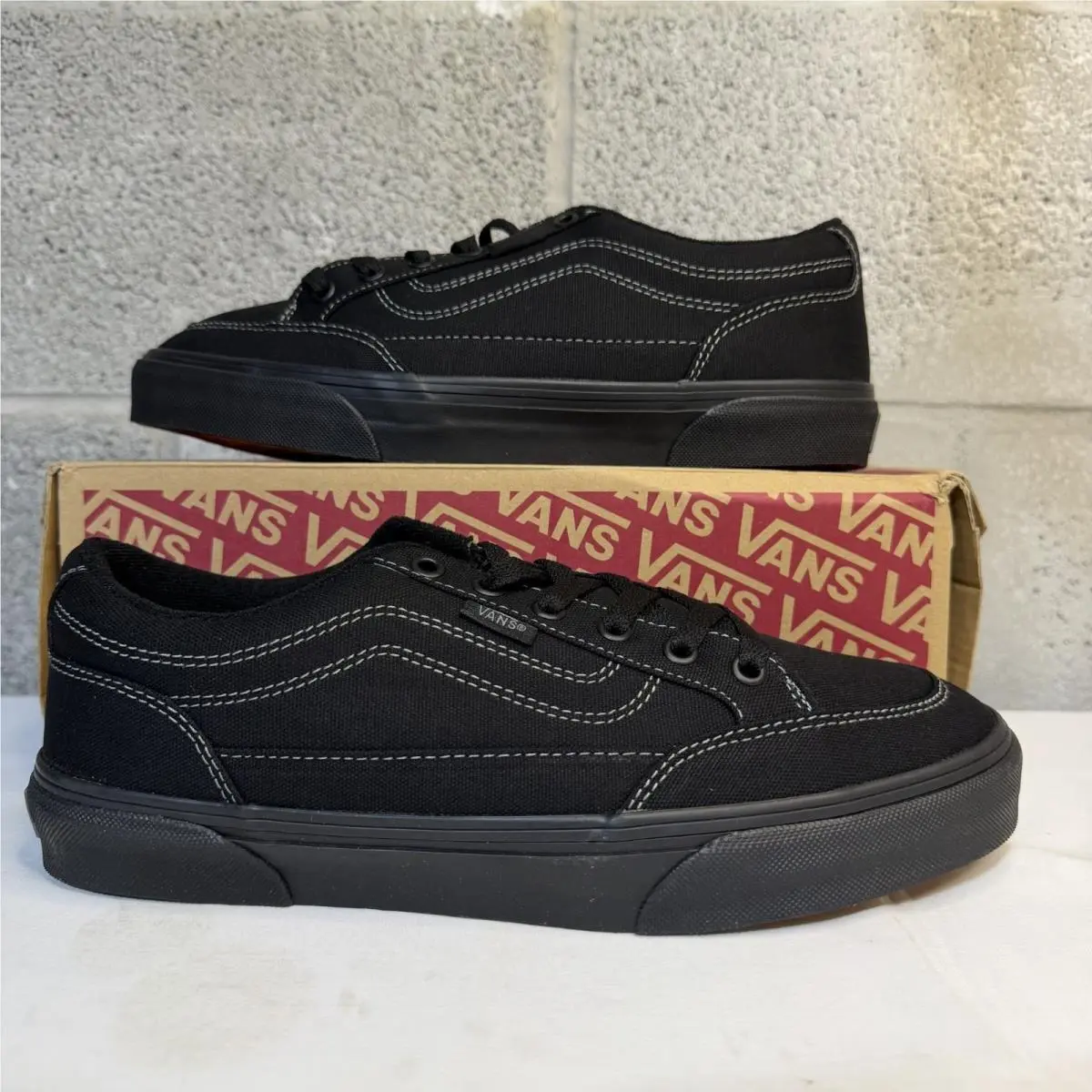 Vans Bearcat Color Black Men`s Size 9