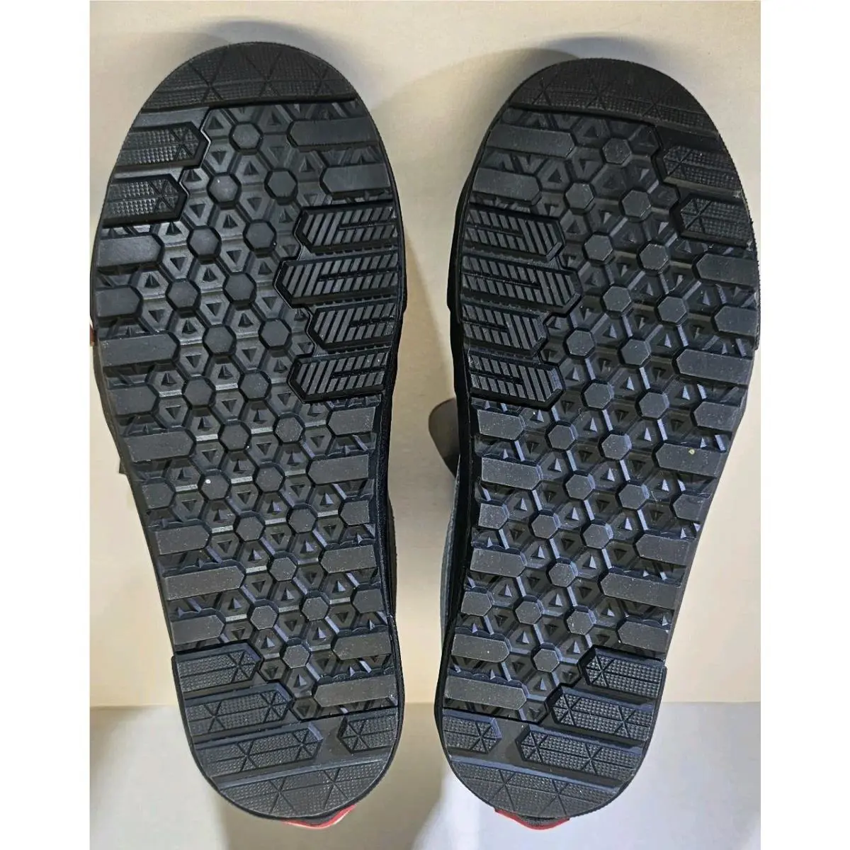 Vans shoes - VANS Sk8-Hi Mte - Mte - VN0A5JMNPBQ - Pewter/Black 22
