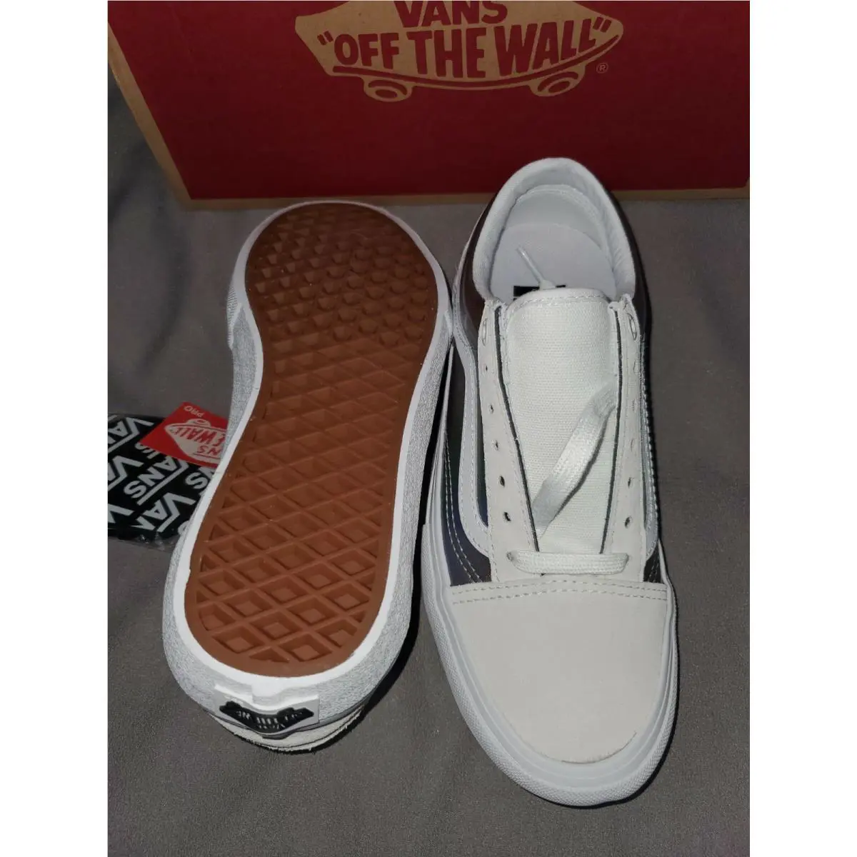 Vans shoes - VANS OLD SKOOL PRO IRIDESCENT - VN0A453SK02 - White (UPC: 194904017766) 0