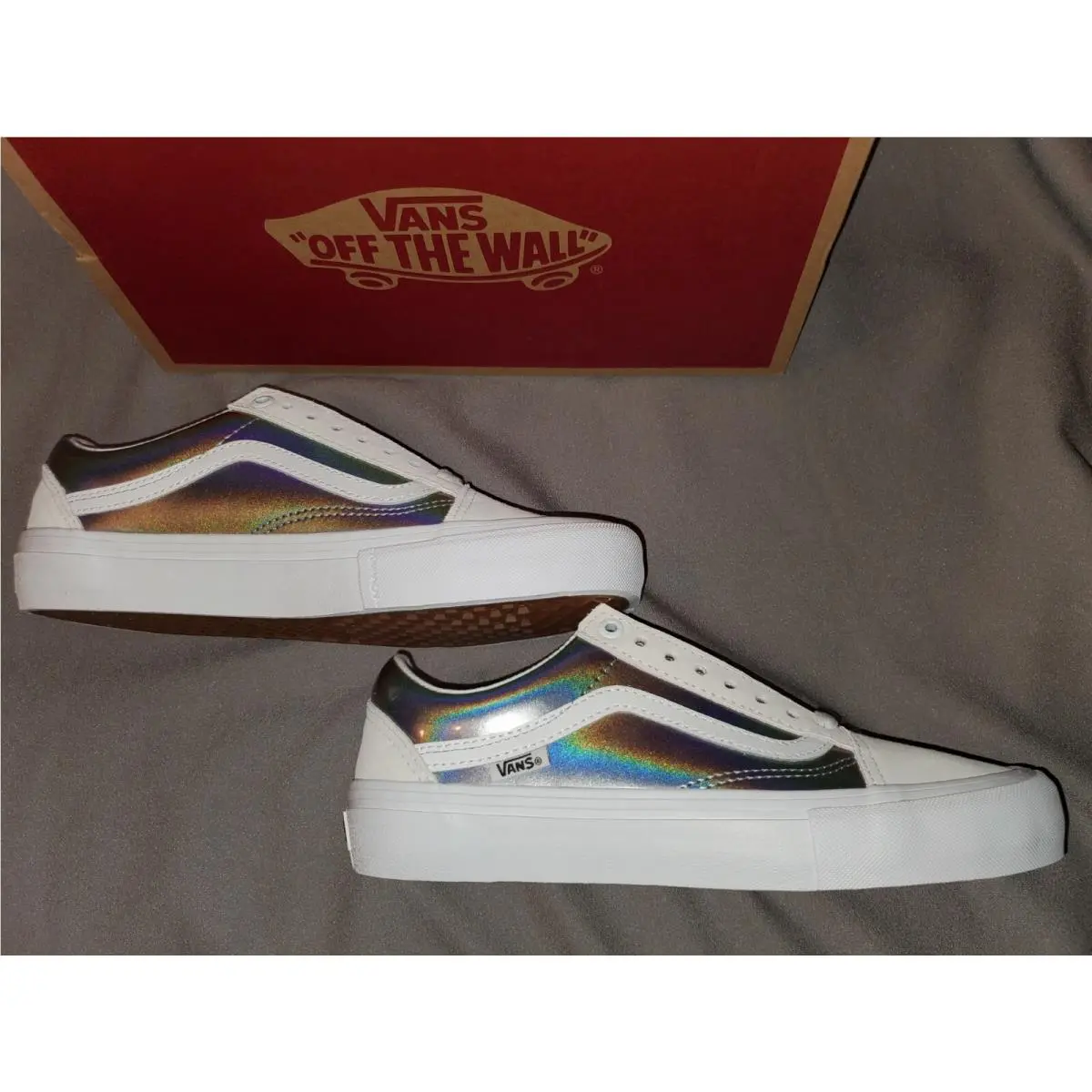 Vans shoes - VANS OLD SKOOL PRO IRIDESCENT - VN0A453SK02 - White (UPC: 194904017827) 3