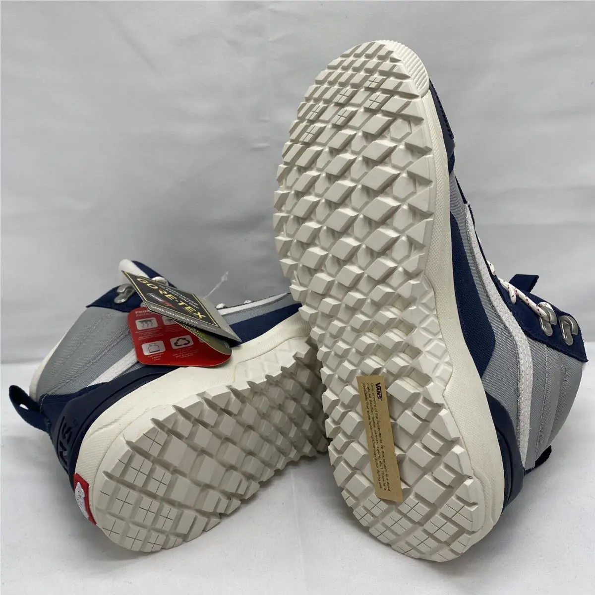 Vans shoes - VANS Ultrarange Exo Hi MTE-2 - VN0A5KS66MQ - Navy Blue / Light Blue / White (UPC: 0195438559449) 3