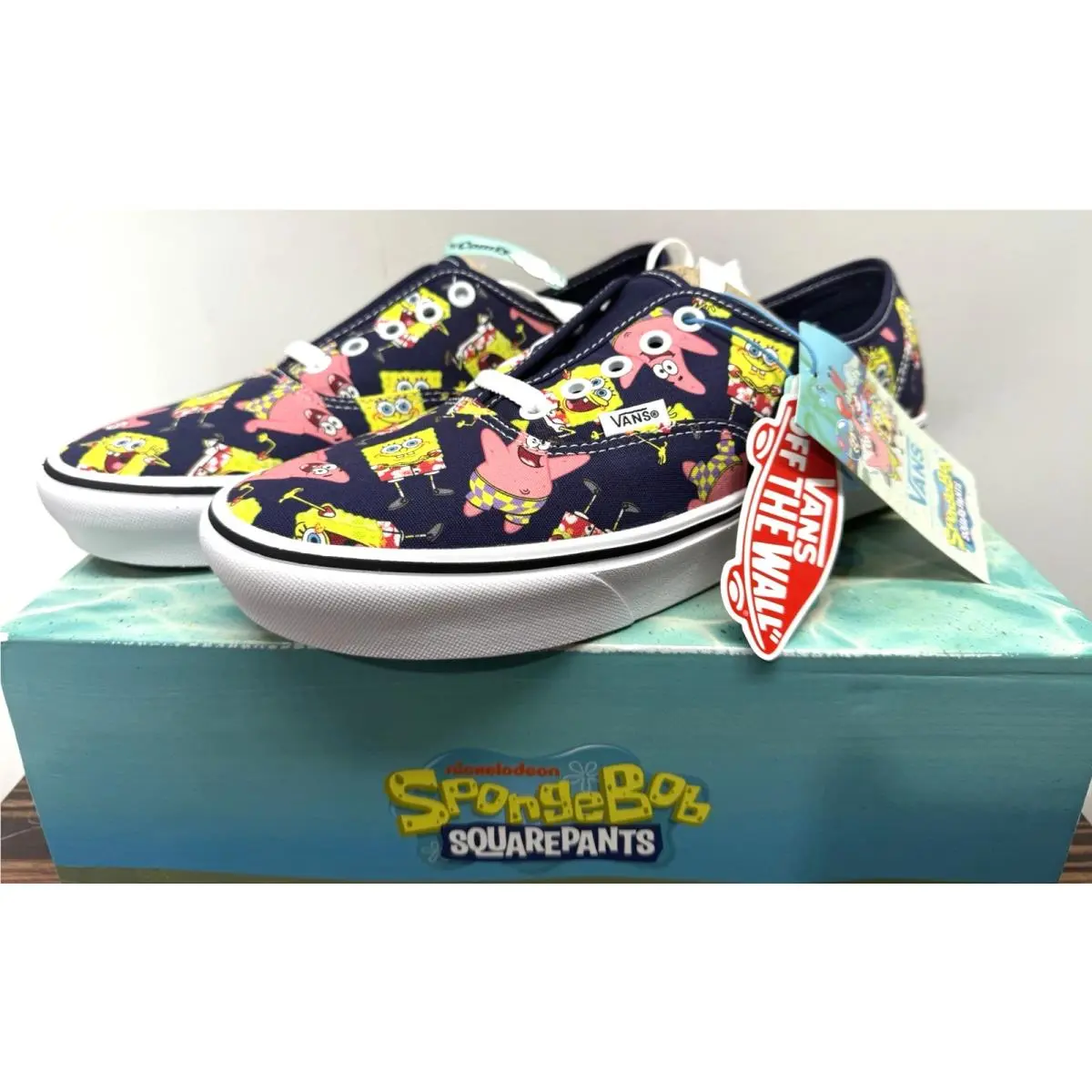 x Spongebob Comfy Cush Aloha Bob Patrick Sneakers Size 10W 8.5M by Vans