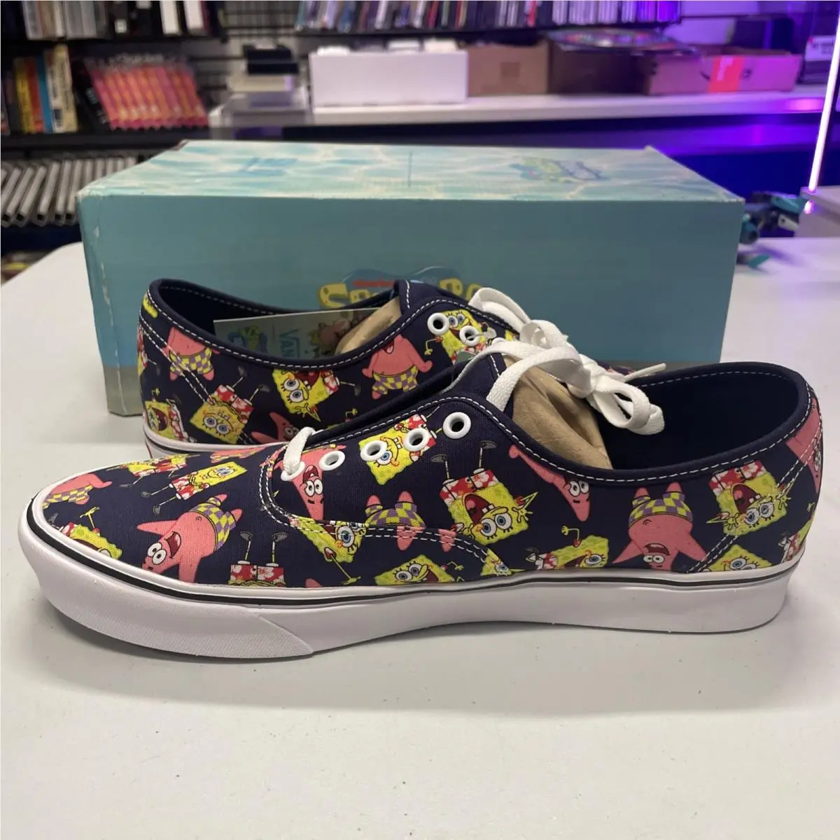 Vans Authentic Size 12 - Vans Comfycush x Spongebob Squarepants Alohabob See Pics