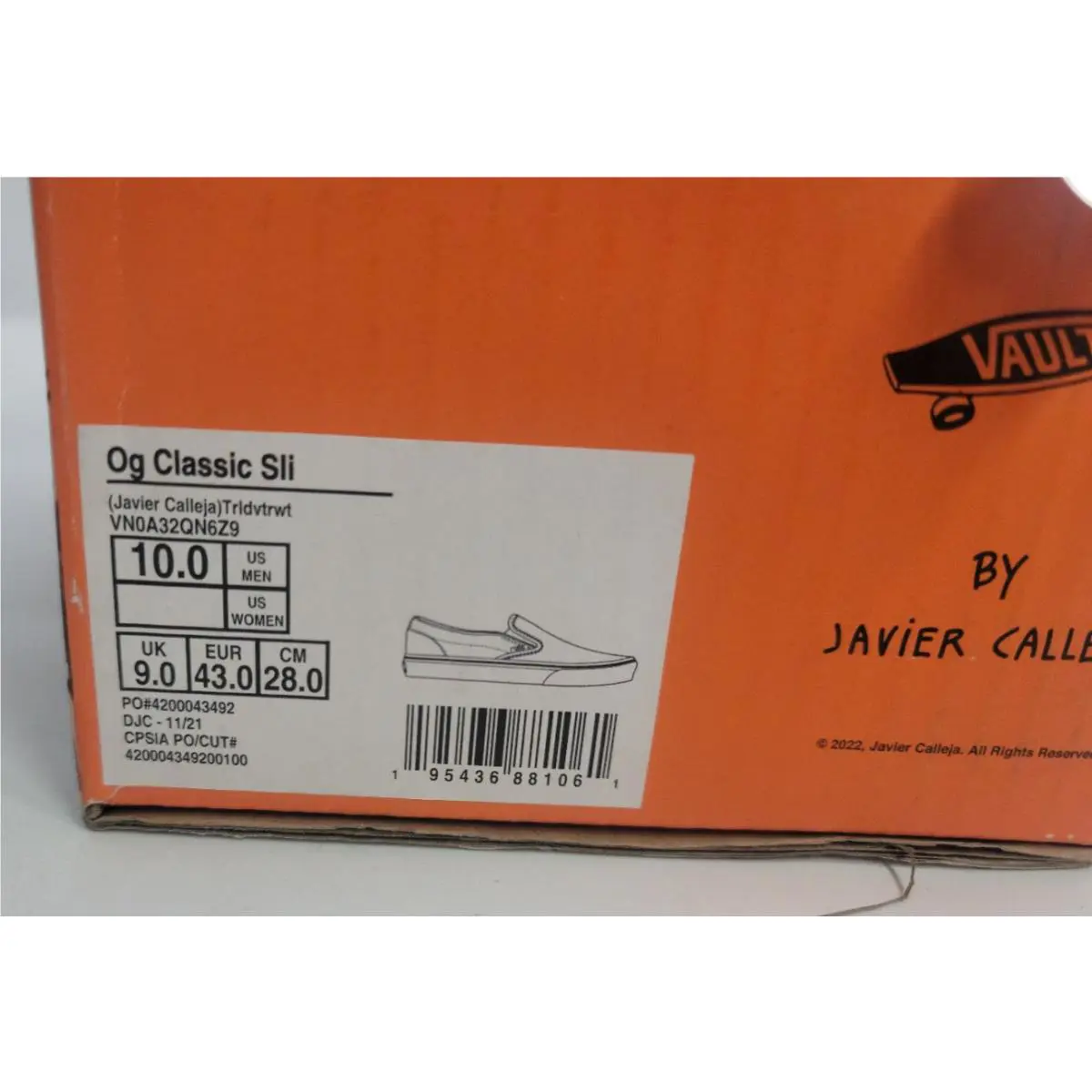 Vans shoes - OG Classic Slip-On LX - Classic - VN0A32QN6Z91 - Turtledove/Beighe White (UPC: 195436881061) 0