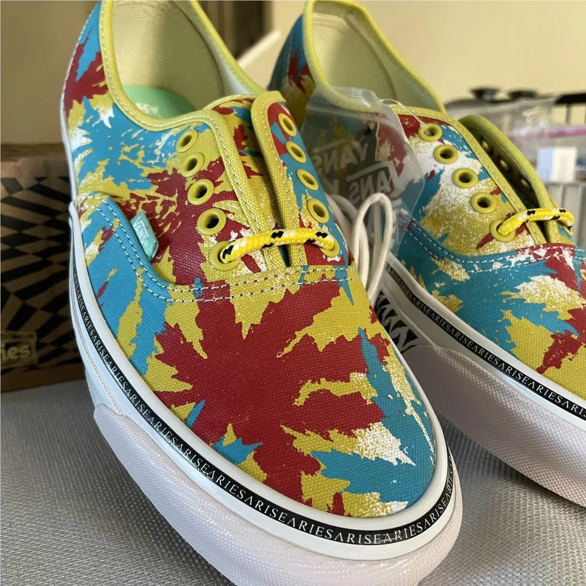 Vans shoes - VANS Vault OG Authentic - Vault Authentic - VN0A4BV99QW - Multicolor 0