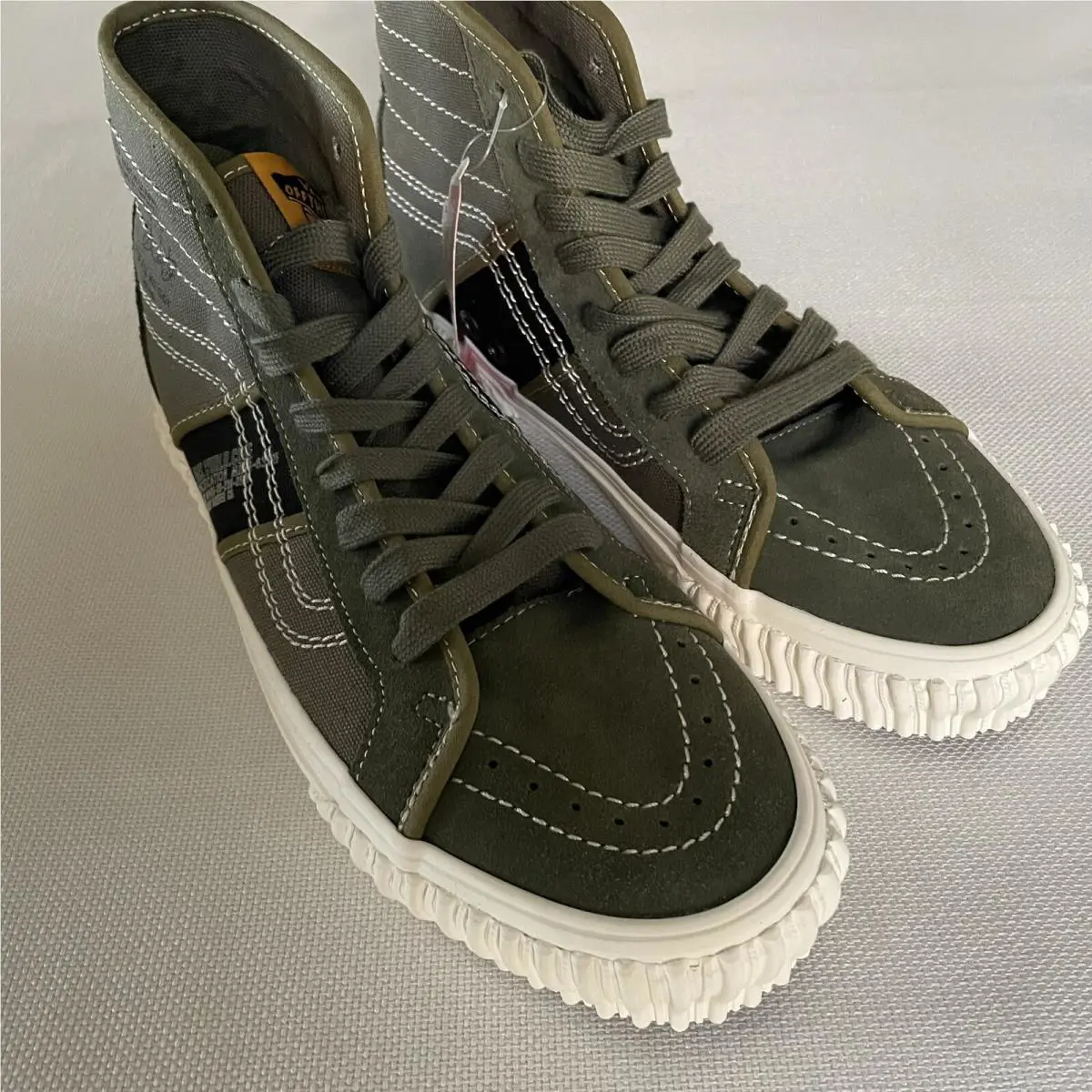 Vans shoes - VNOA5JIUA06 - VNOA5JIUA06 - Army Green/Black (UPC: 195439384262) 1