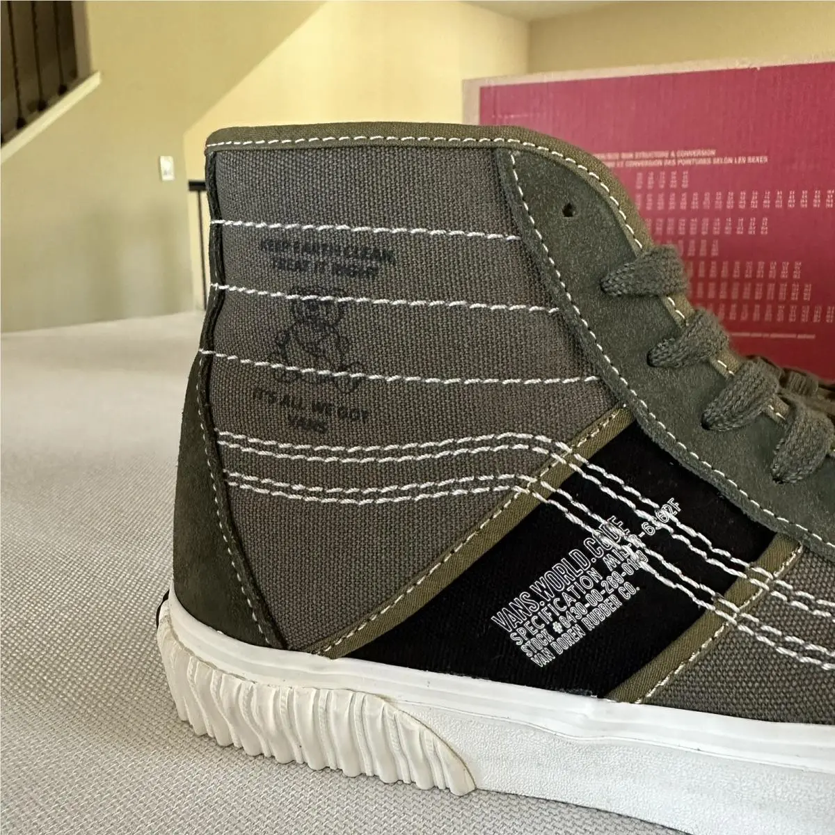 Vans shoes - VNOA5JIUA06 - VNOA5JIUA06 - Army Green/Black (UPC: 195439384262) 1